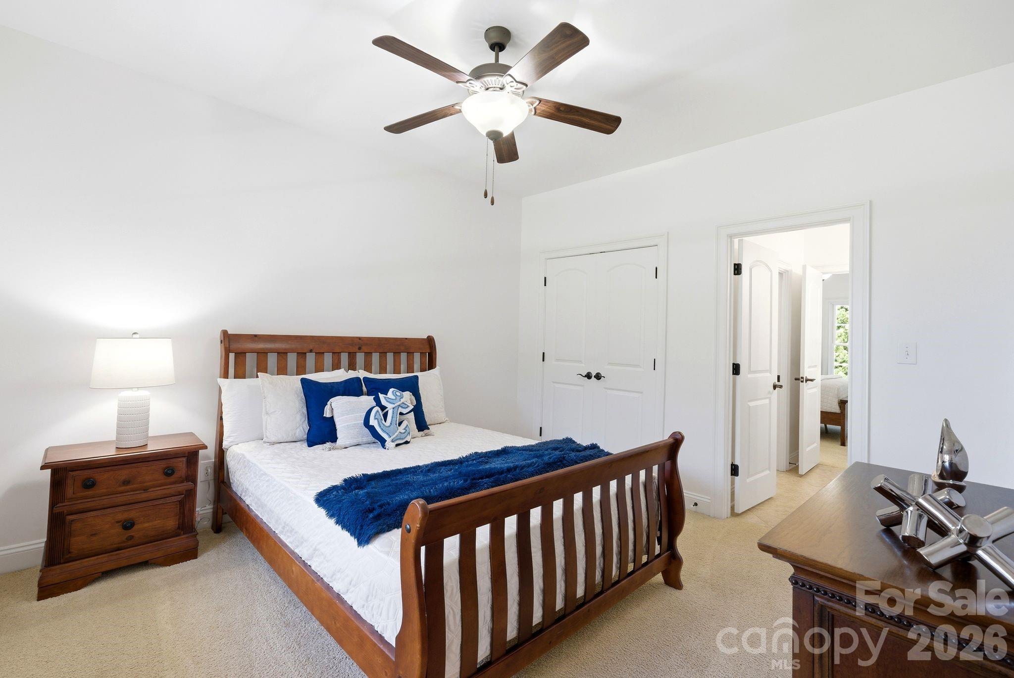 Upper Bedroom 2 - 16000 Sunset Drive, Huntersville