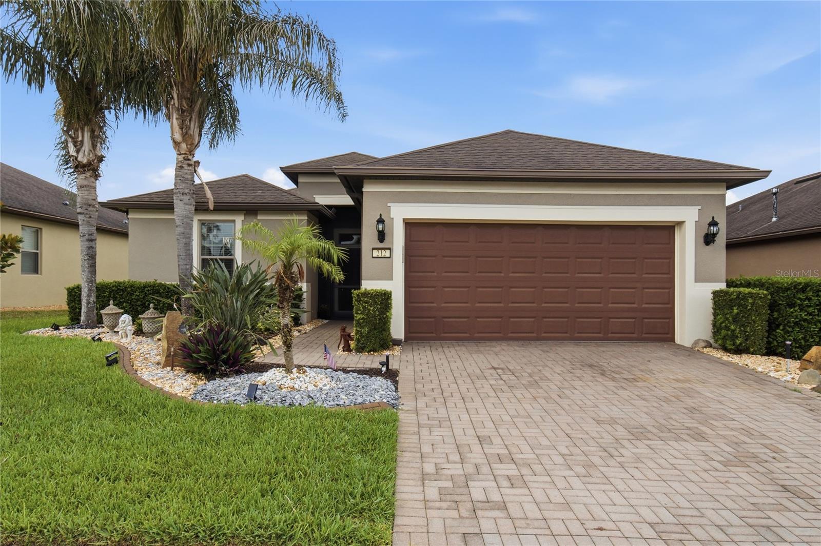 212 GRANADA LN