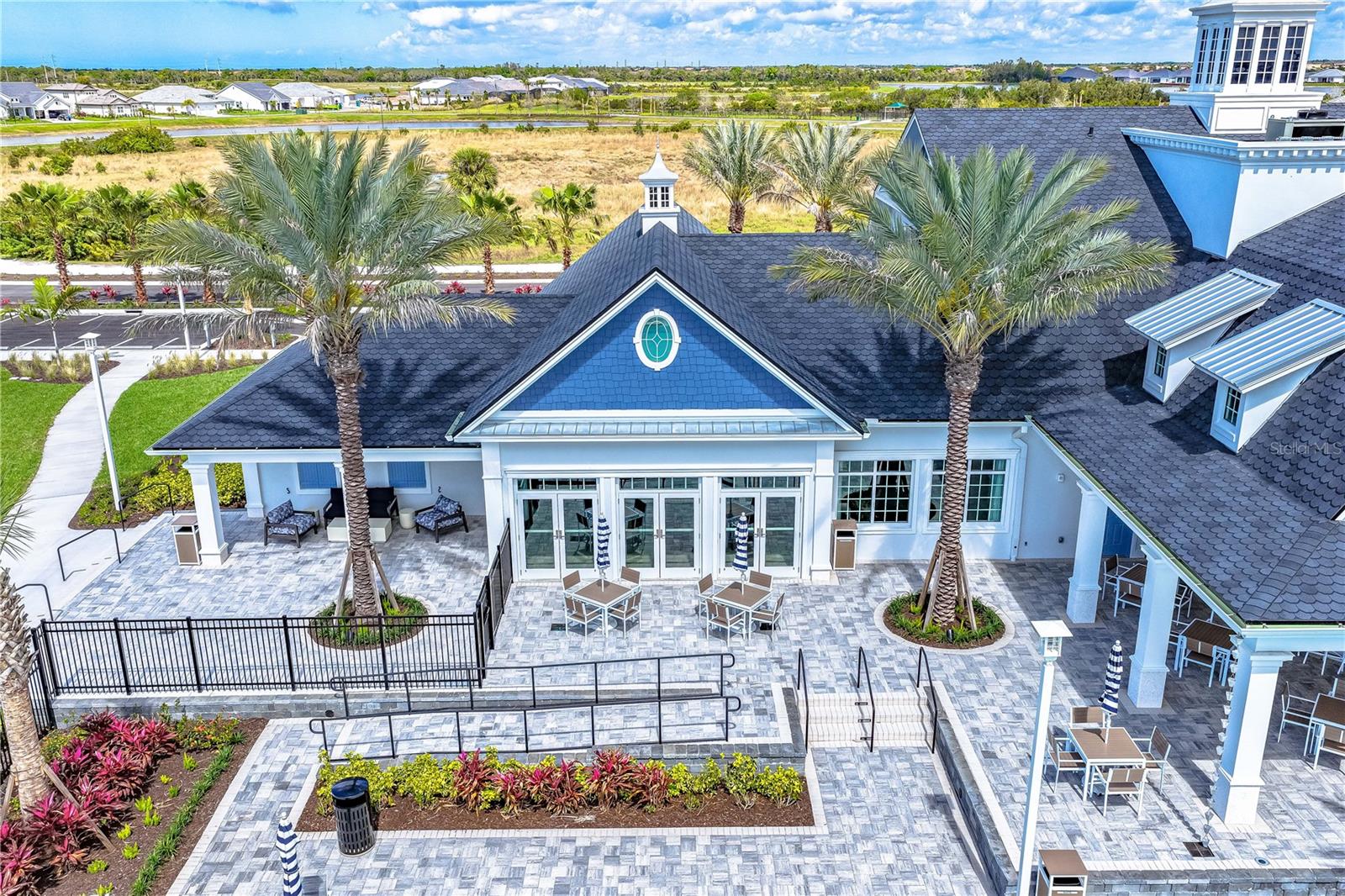 Community Amenities - 17676 FOXTAIL LOOP, VENICE