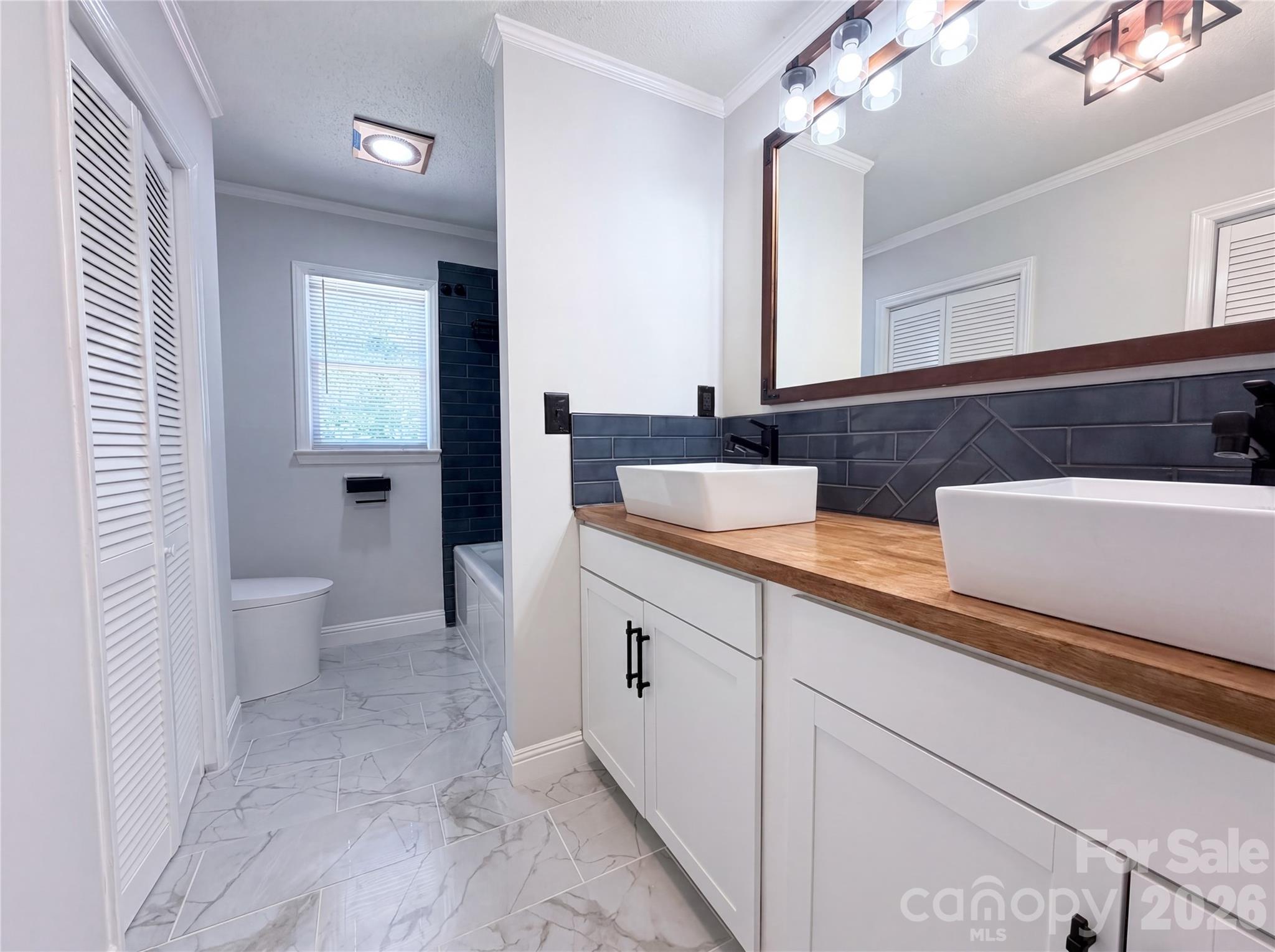 Single Family Residence at 609 Ginger Drive, Kings Mountain, photo 7 of 15