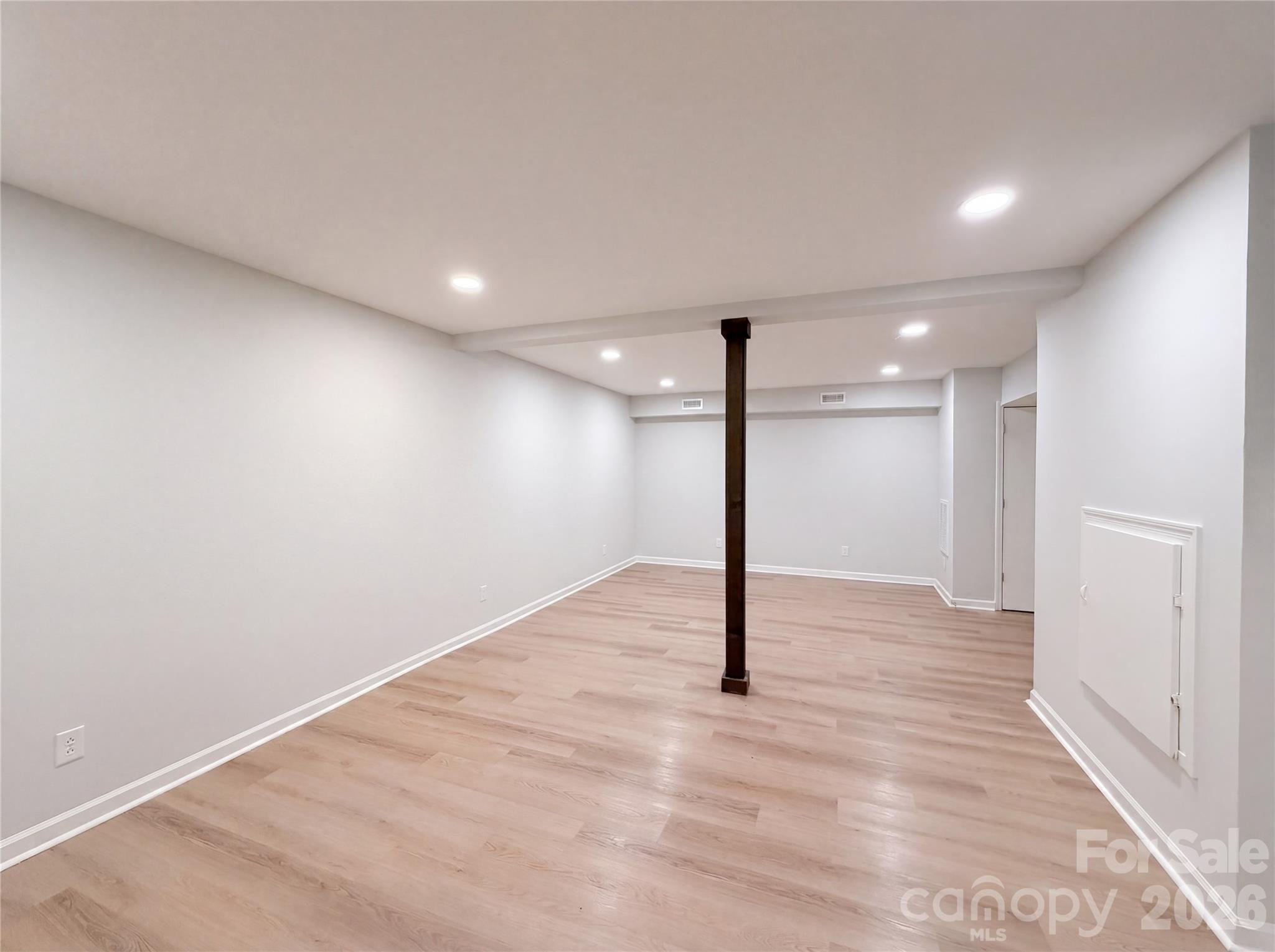 Single Family Residence at 609 Ginger Drive, Kings Mountain, photo 11 of 15