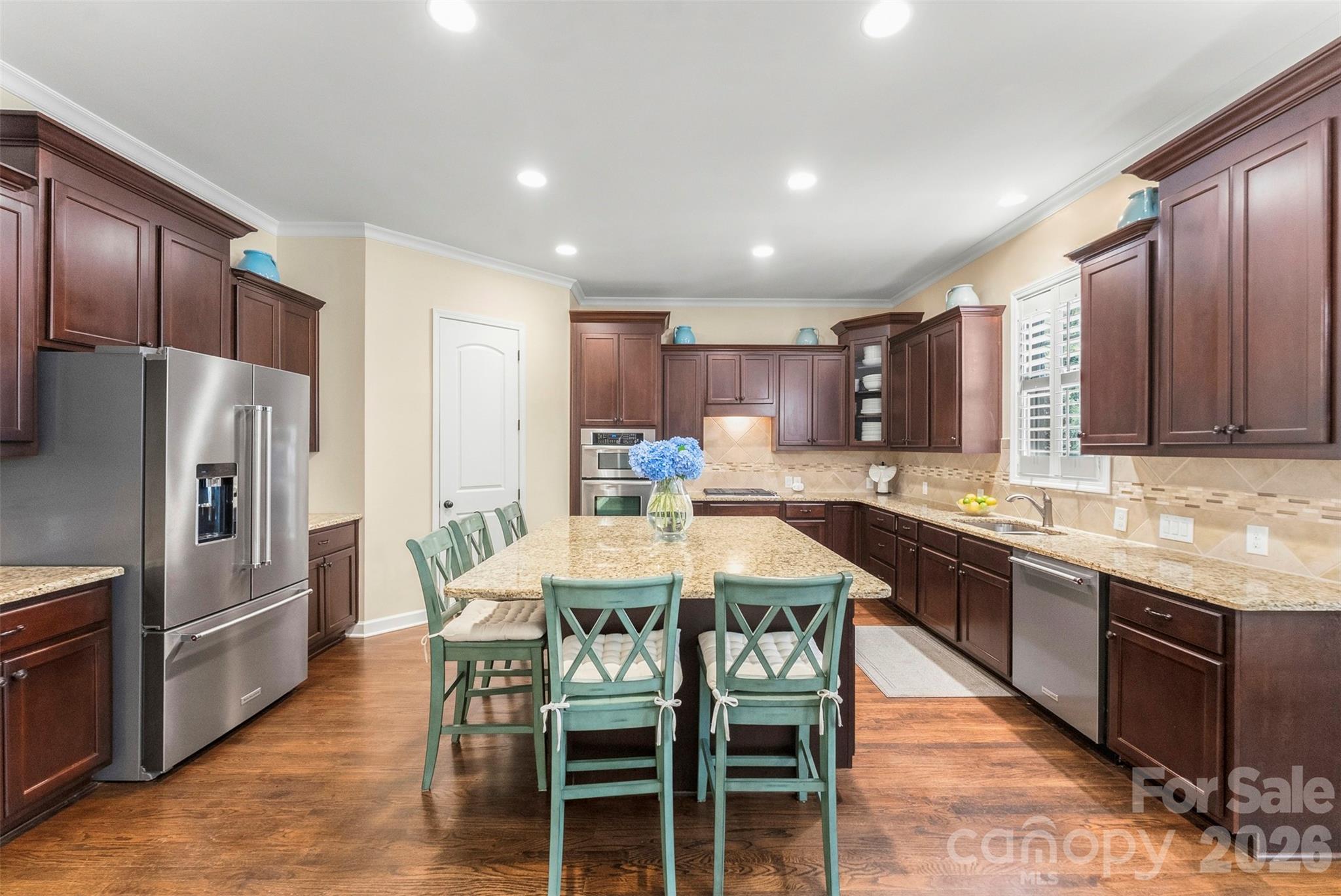 Single Family Residence at 3411 Stags Leap Way, York, photo 11 of 39