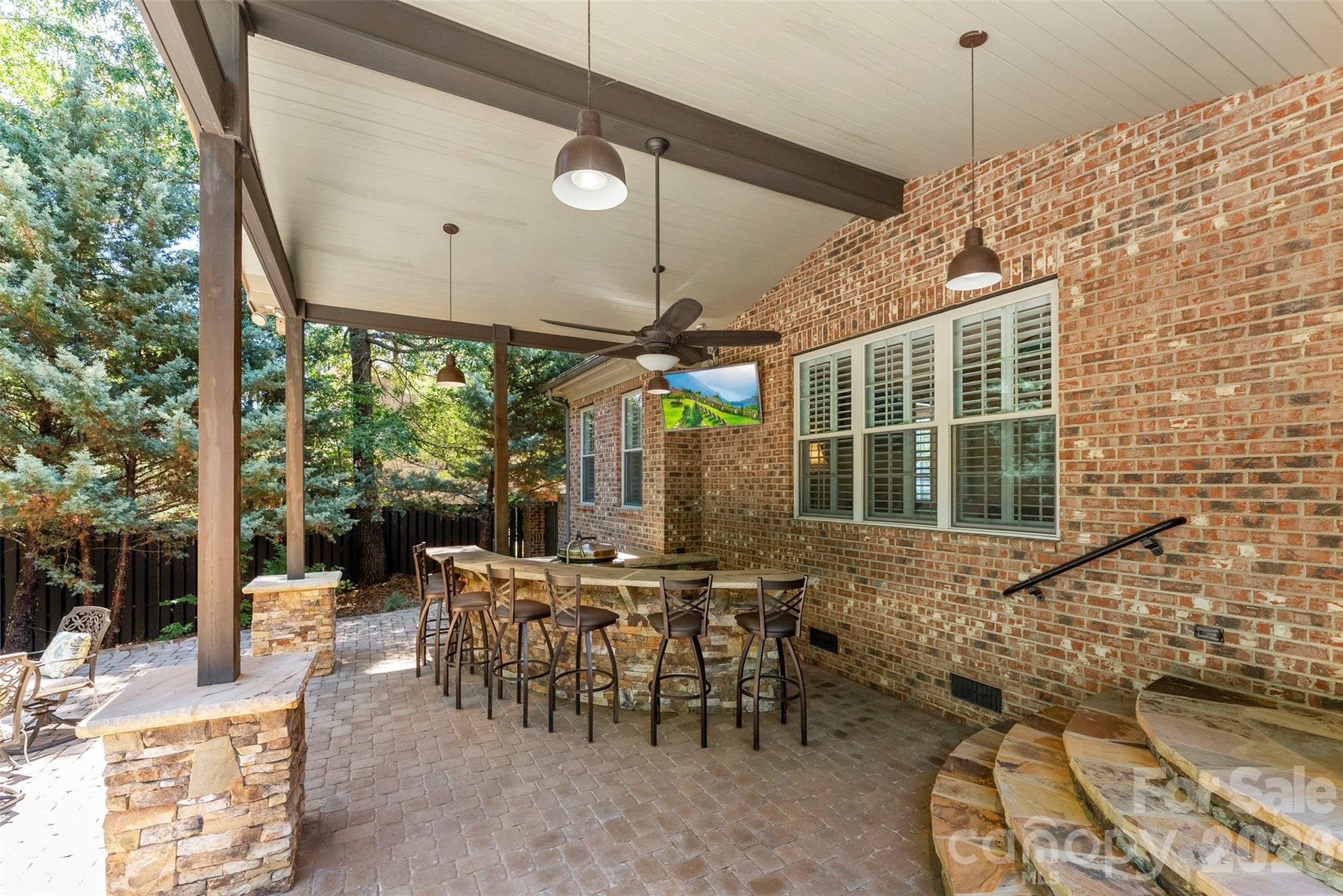 Outdoor living - 3411 Stags Leap Way, York