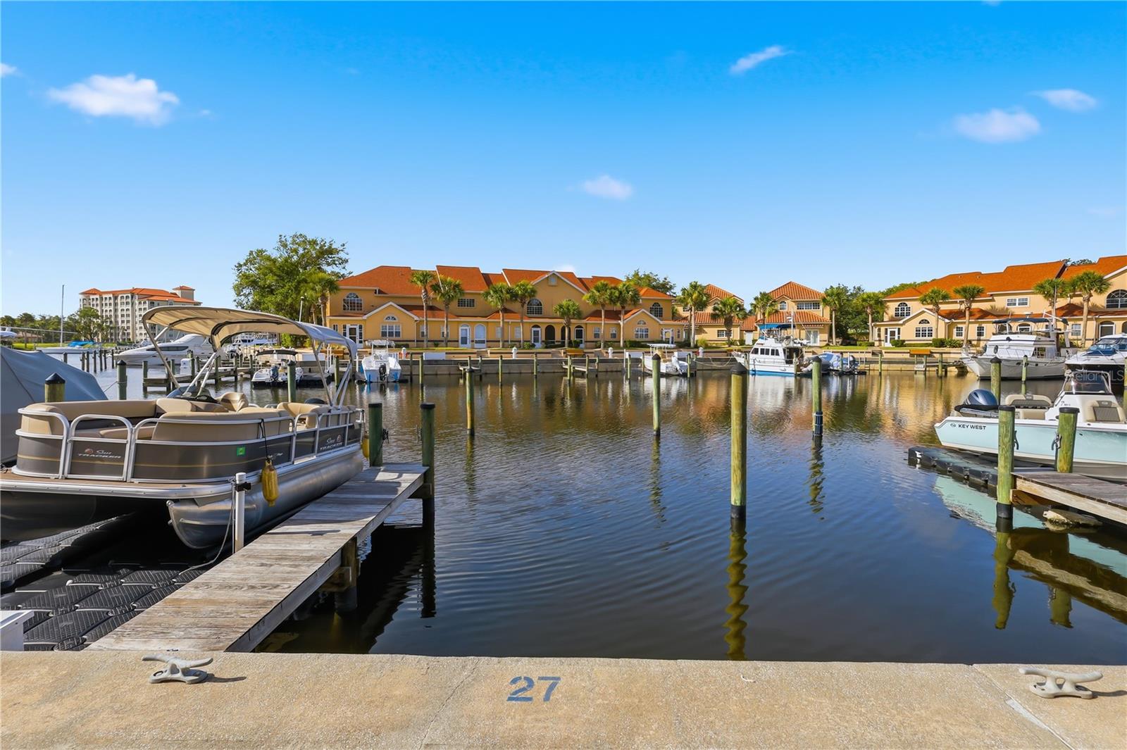 Private boat dock available - 44 CAPTAINS WALK, PALM COAST