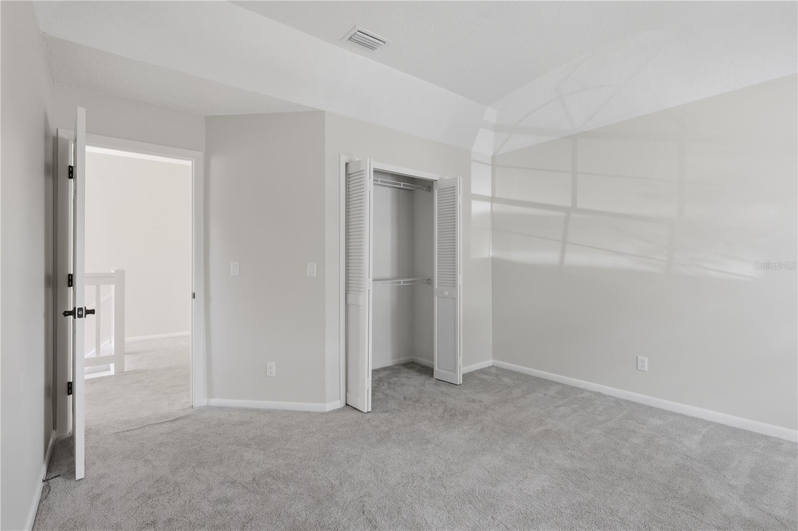 Upstairs large 2nd guest bedroom - 44 CAPTAINS WALK, PALM COAST