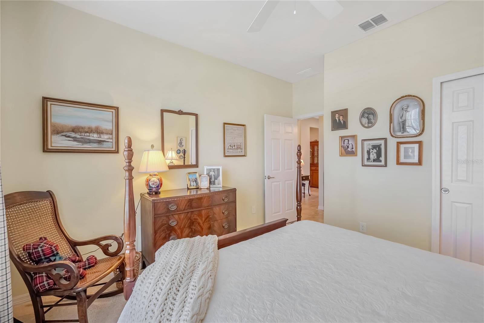 Single Family Residence at 9145 SW 70TH LOOP, OCALA, photo 6 of 45