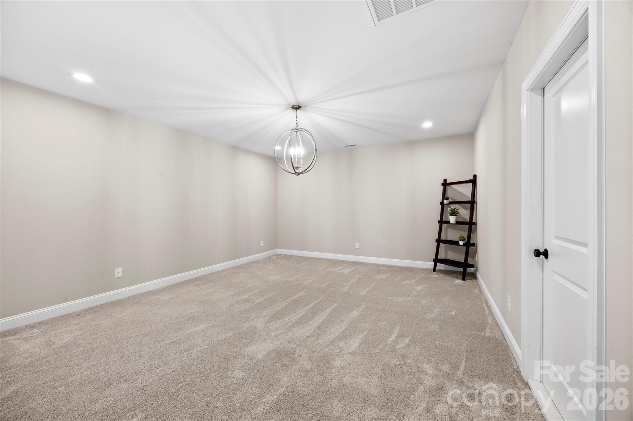 Walk-out basement living/recreation area - 6039 Chimney Bluff Road, Lancaster