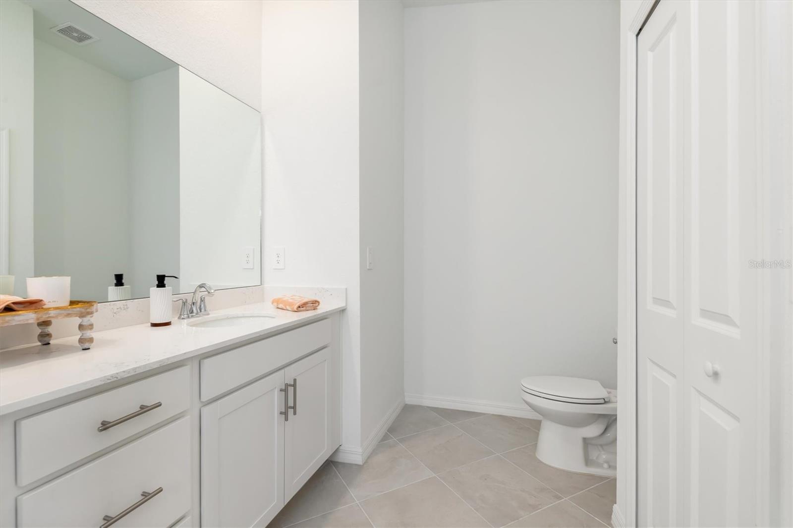 Condominium at 12550 GALAPAGOS CT #208, VENICE, photo 24 of 58