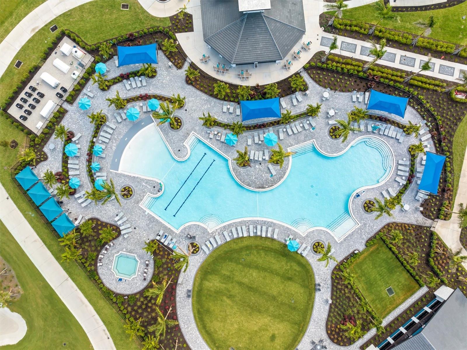 Resort-Style Amenities w/ Full Time Lifestyle Director - 12550 GALAPAGOS CT #208, VENICE