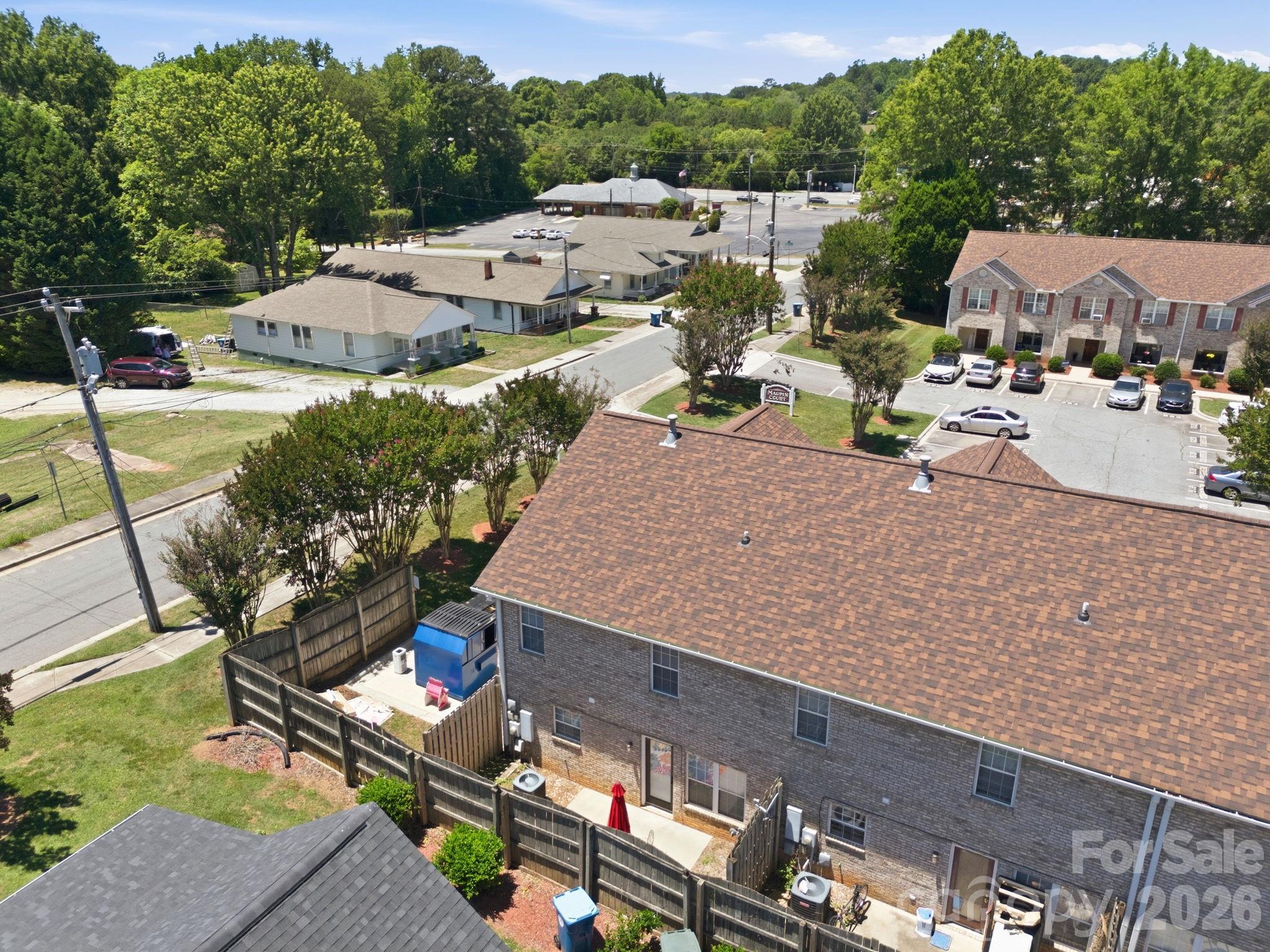 Townhouse at 806 Maupin Avenue, Salisbury, photo 12 of 46