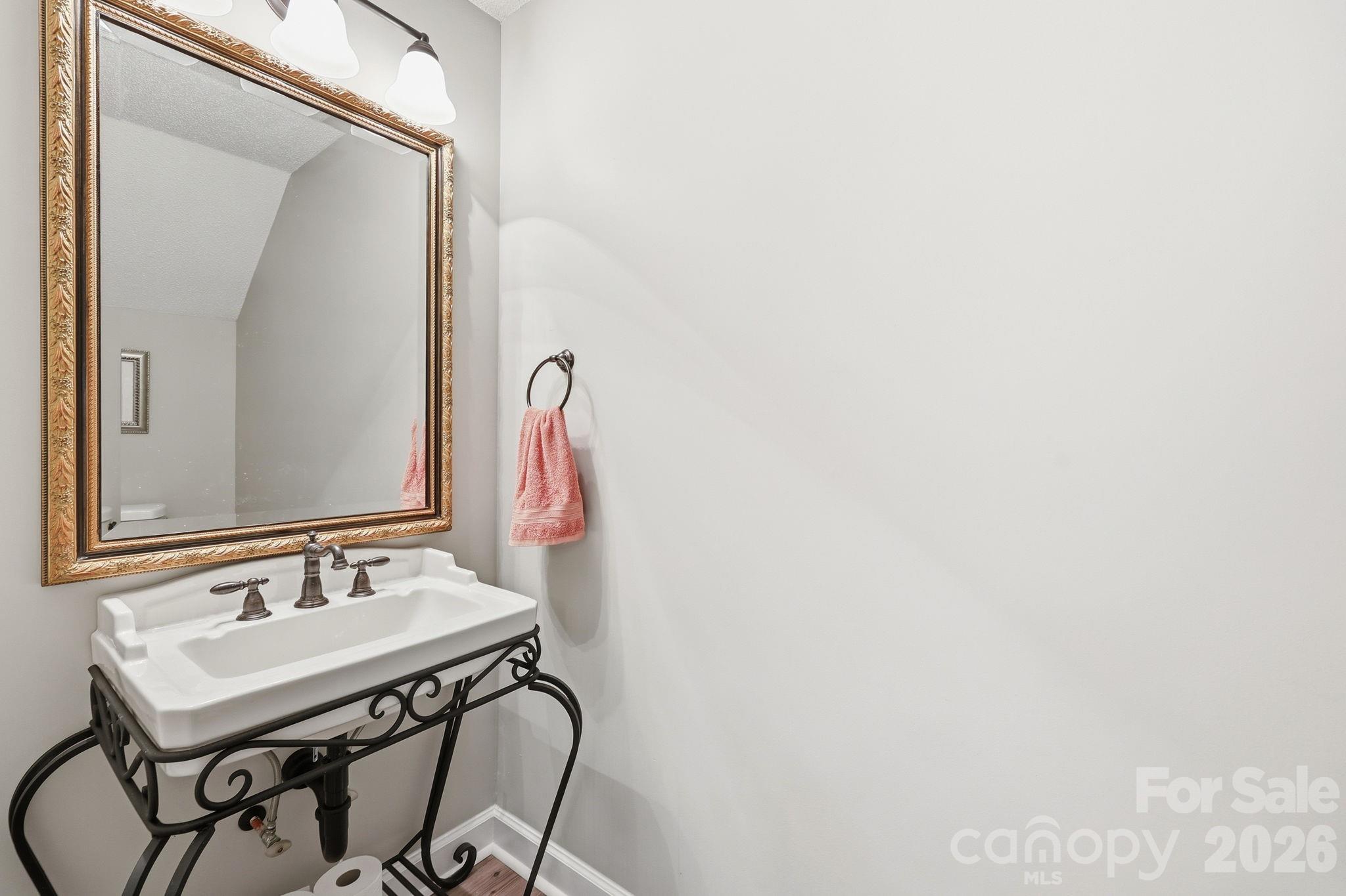 Townhouse at 806 Maupin Avenue, Salisbury, photo 24 of 46