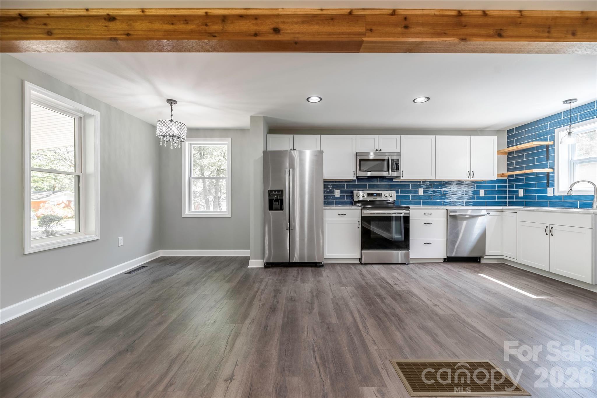 Single Family Residence at 404 Dogwood Lane, Statesville, photo 12 of 32