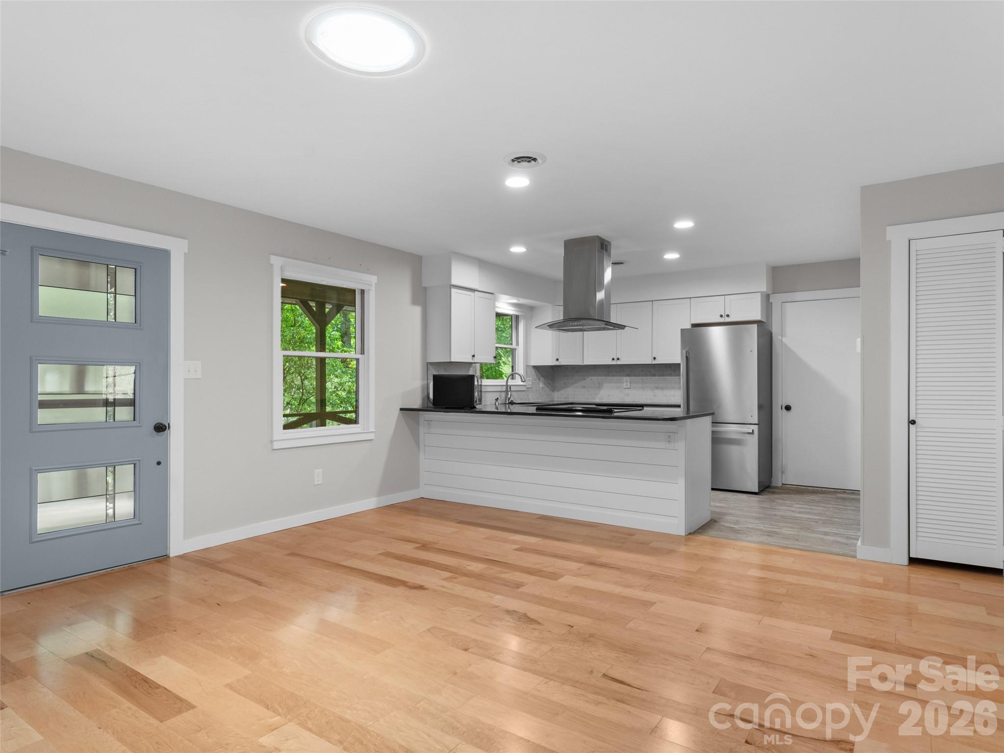 Single Family Residence at 90 Cheestoonaya Way, Brevard, photo 8 of 31