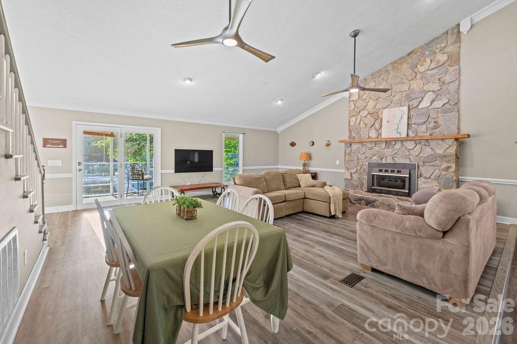 Single Family Residence at 47209 Paradise Lane, Norwood, photo 6 of 46