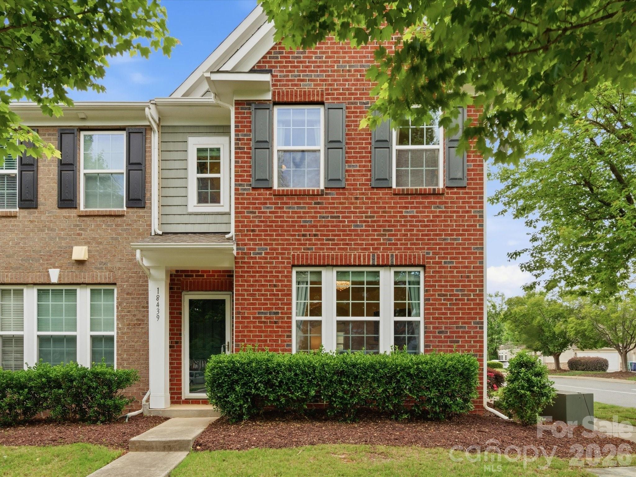 Townhouse at 18439 The Commons Boulevard, Cornelius, photo 3 of 48