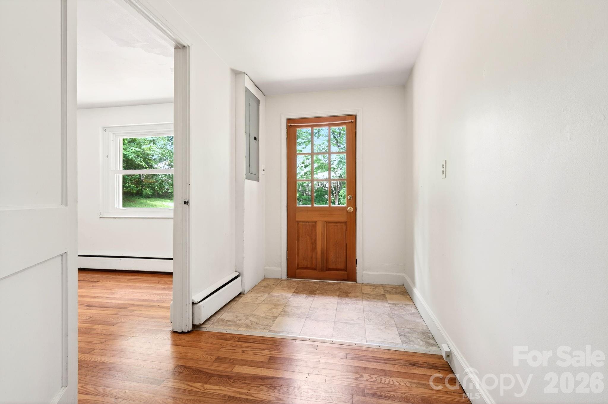 Back Door - 411 Hillcrest Circle, Hendersonville