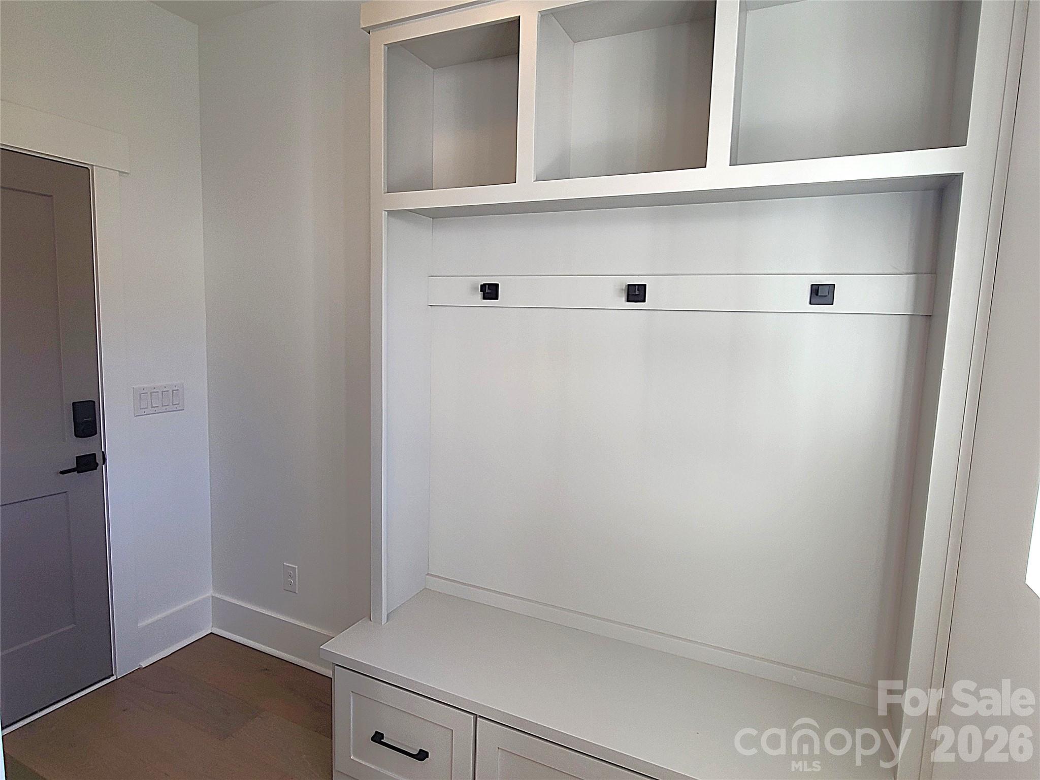 Drop Zone - 405 19th Avenue Circle NW, Hickory