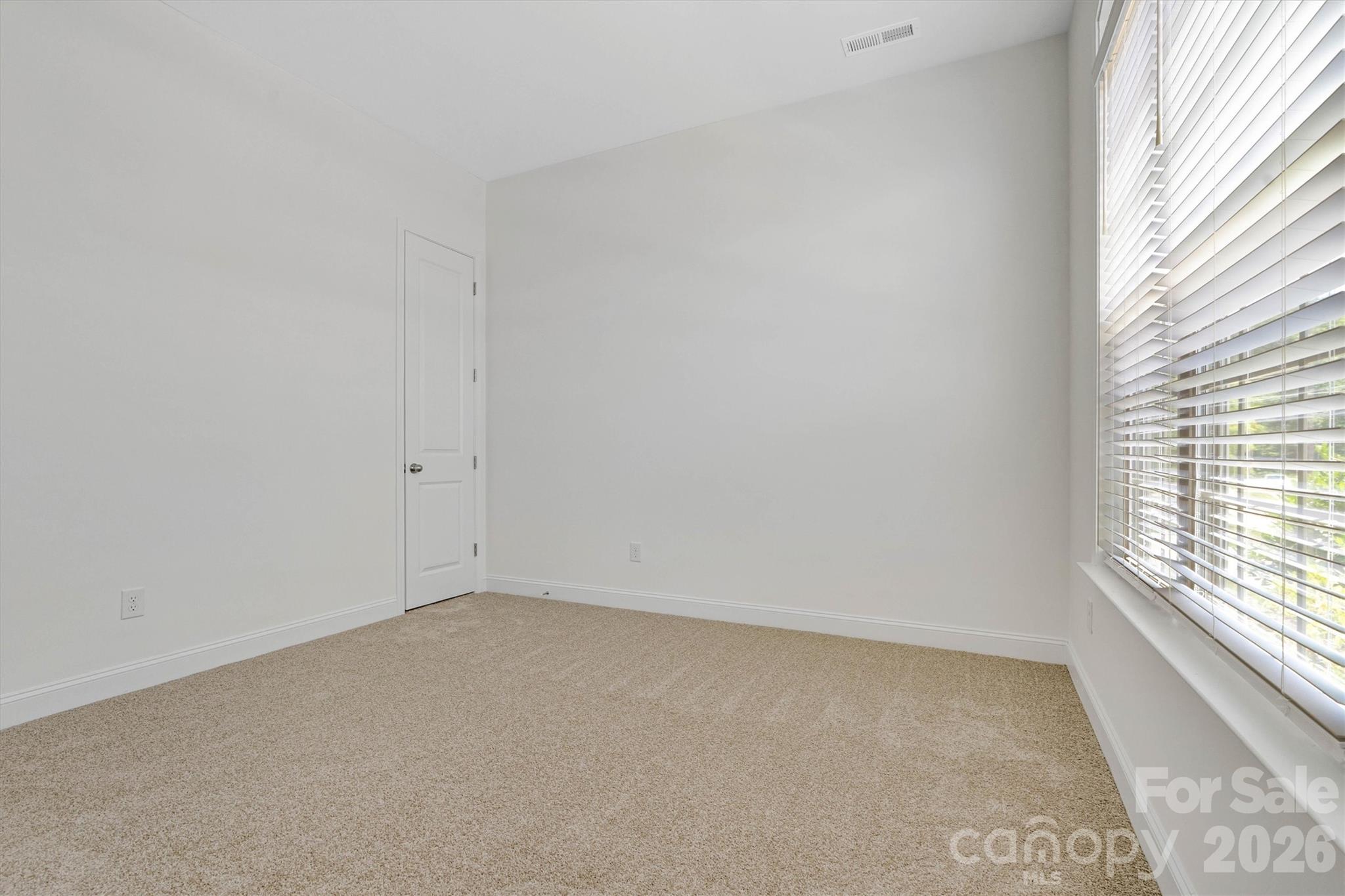 Single Family Residence at 8091 Woodline Lane, Denver, photo 28 of 36