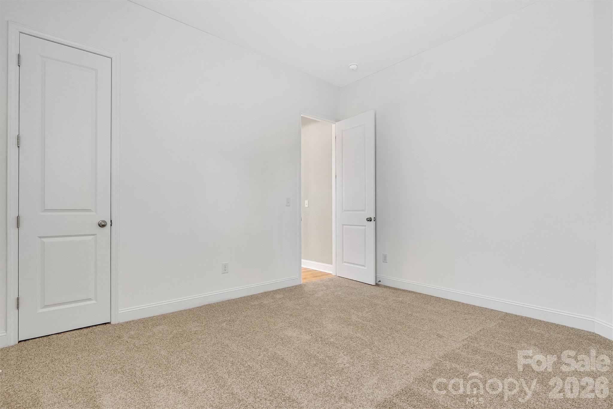 Single Family Residence at 8091 Woodline Lane, Denver, photo 29 of 36