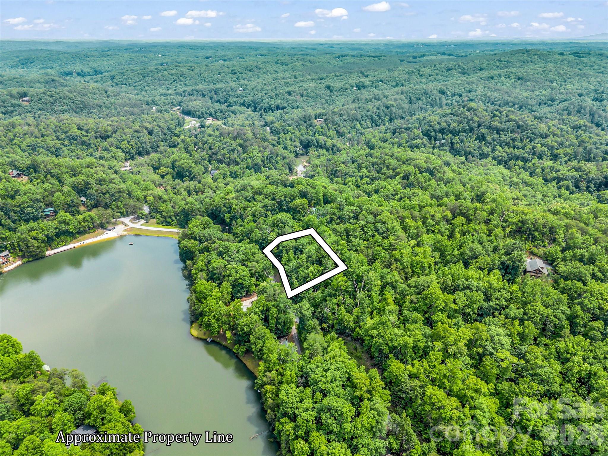 Lot at 00 Rainbow Circle, Lake Lure, photo 4 of 30