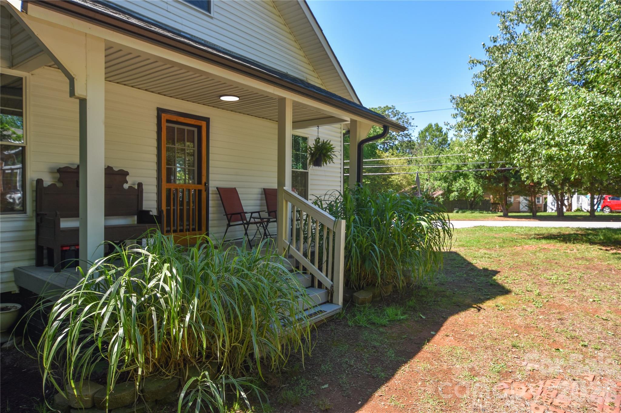 Covered Side - 345 W Lowrance Avenue, Mooresville