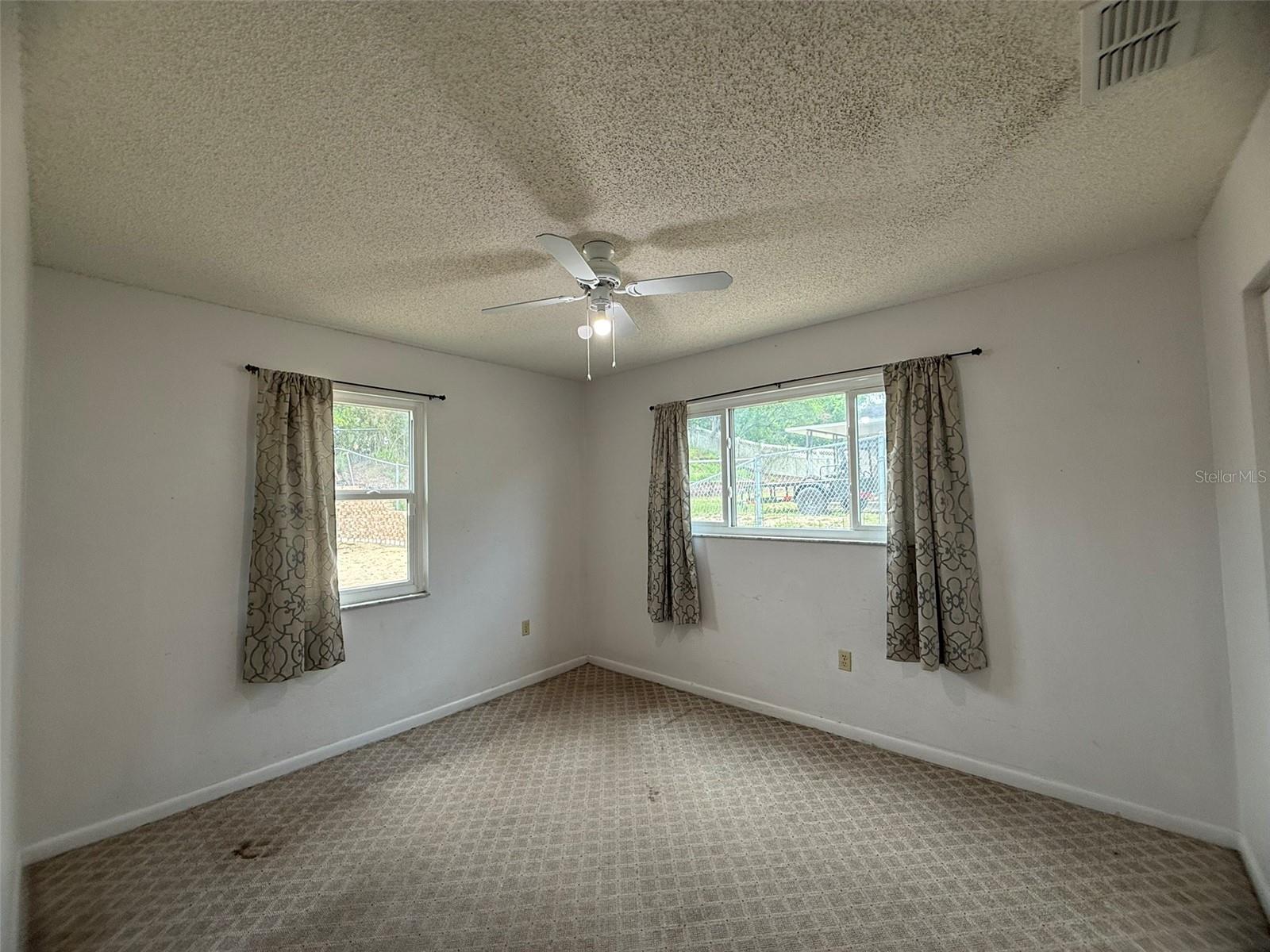 Single Family Residence at 7 LAGO VISTA CT, DAVENPORT, photo 17 of 44