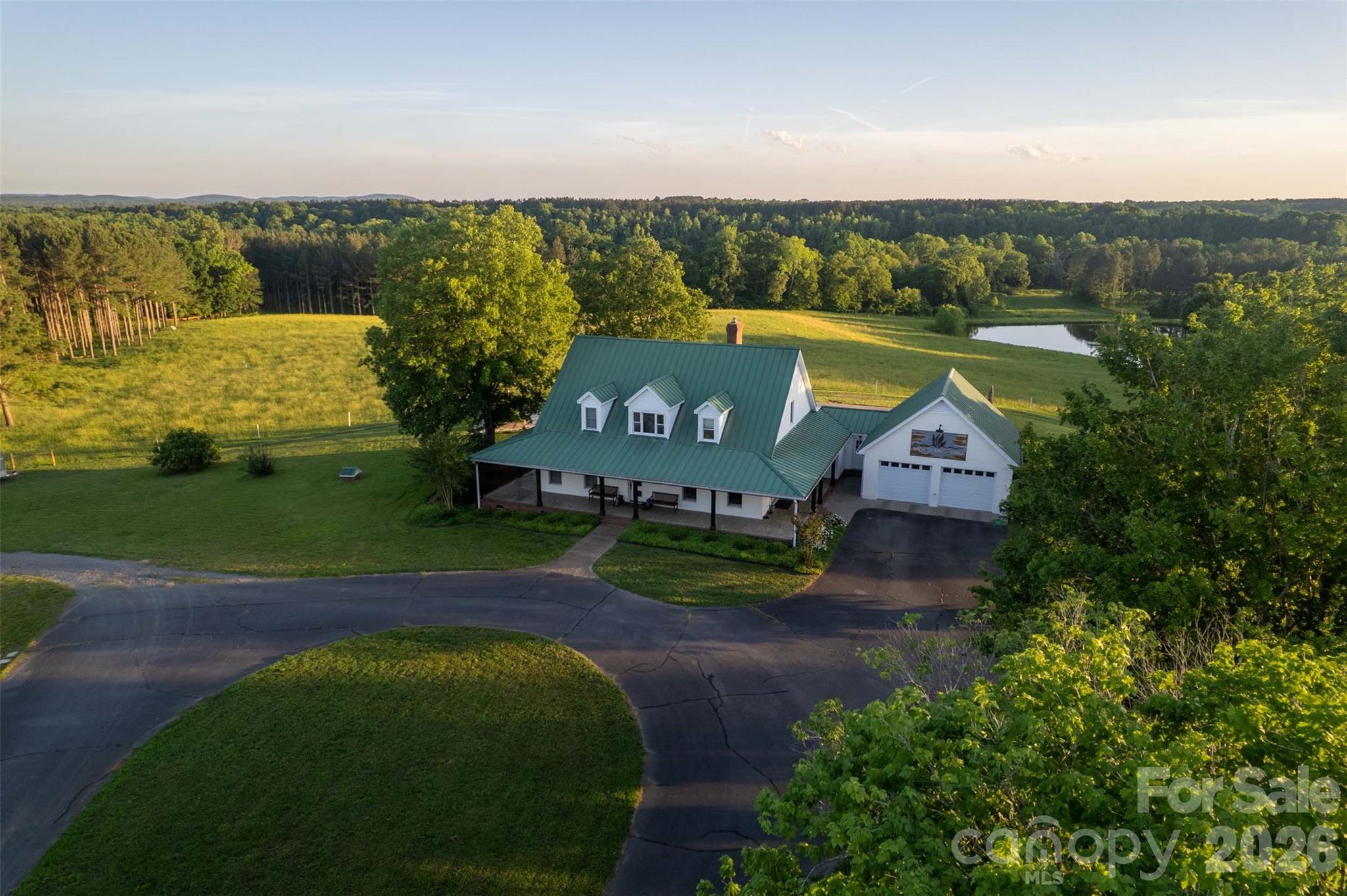 Single Family Residence at 3175 Trotter Road, Asheboro, photo 2 of 48