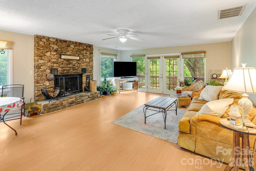 Single Family Residence at 3 Odie Lane, Candler, photo 7 of 43