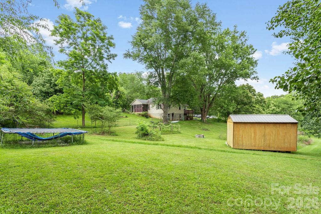 Single Family Residence at 3 Odie Lane, Candler, photo 38 of 43