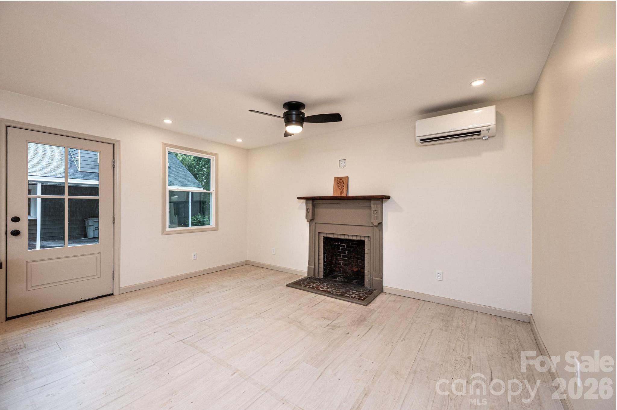Duplex at 526 Kentwood Street SW, Lenoir, photo 45 of 46