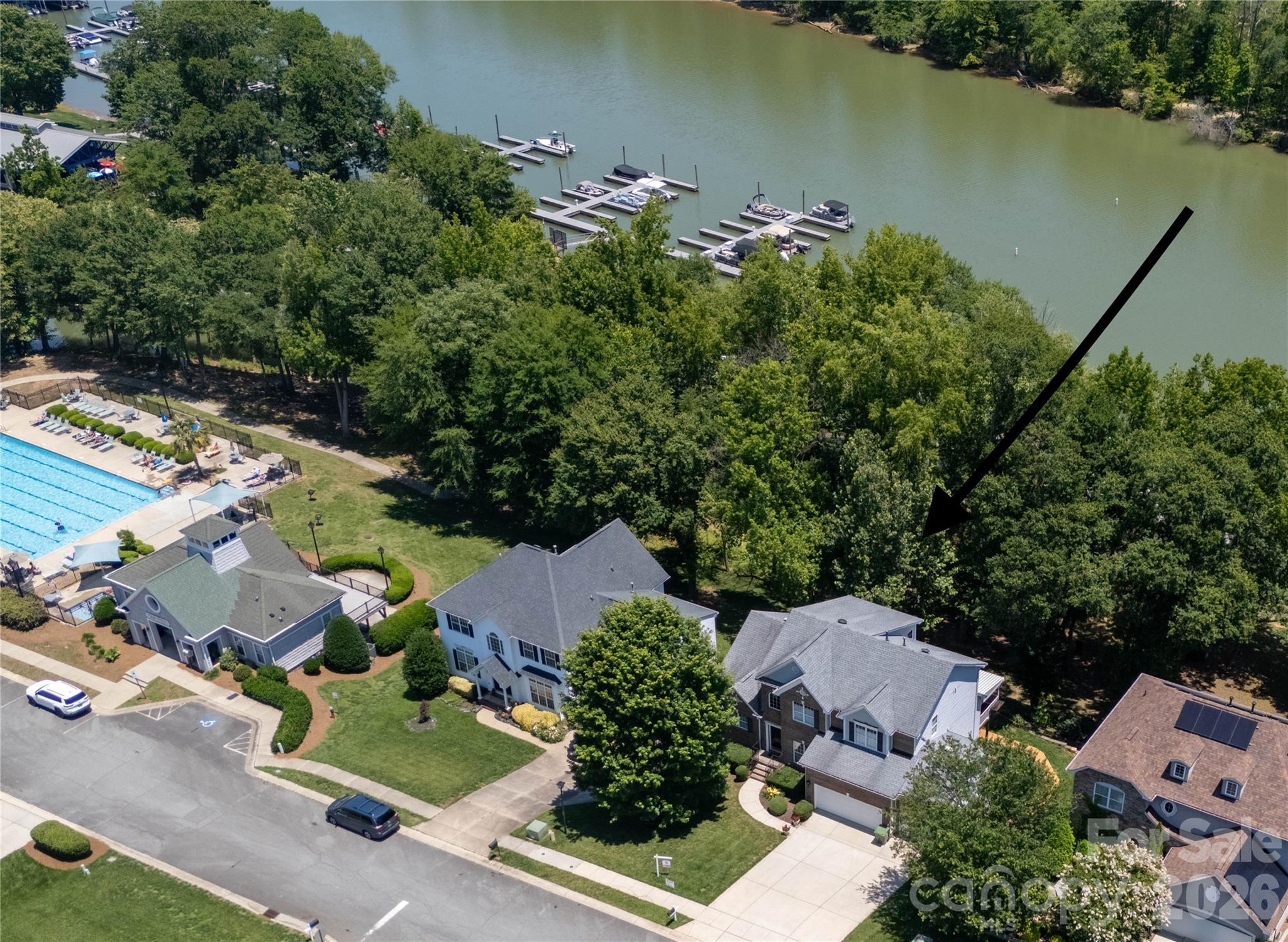 Single Family Residence at 152 Lighthouse Road, Mount Holly, photo 5 of 47