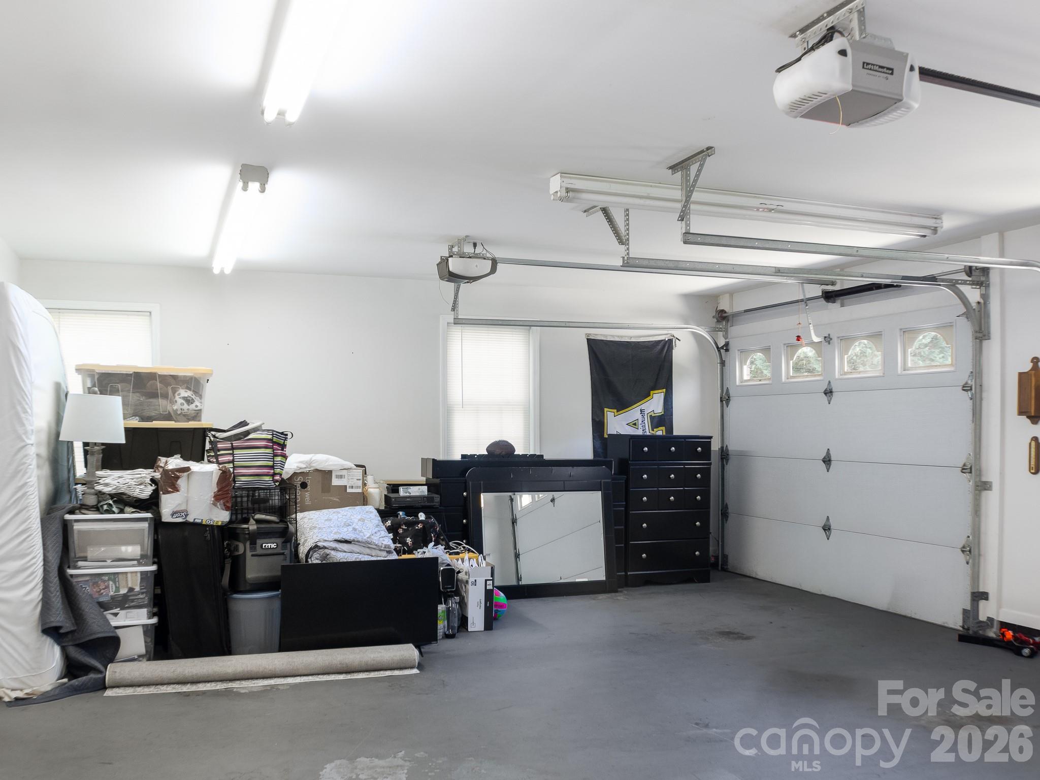 Garage - 305 Imperial Way, Albemarle