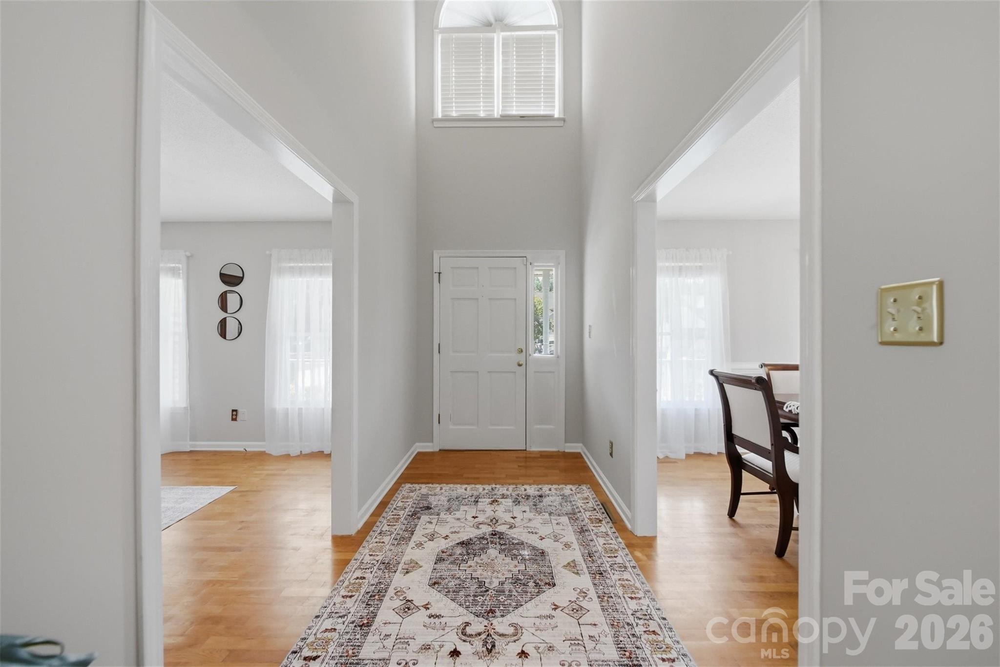 Single Family Residence at 1948 Twin Ponds Drive, Hickory, photo 2 of 48