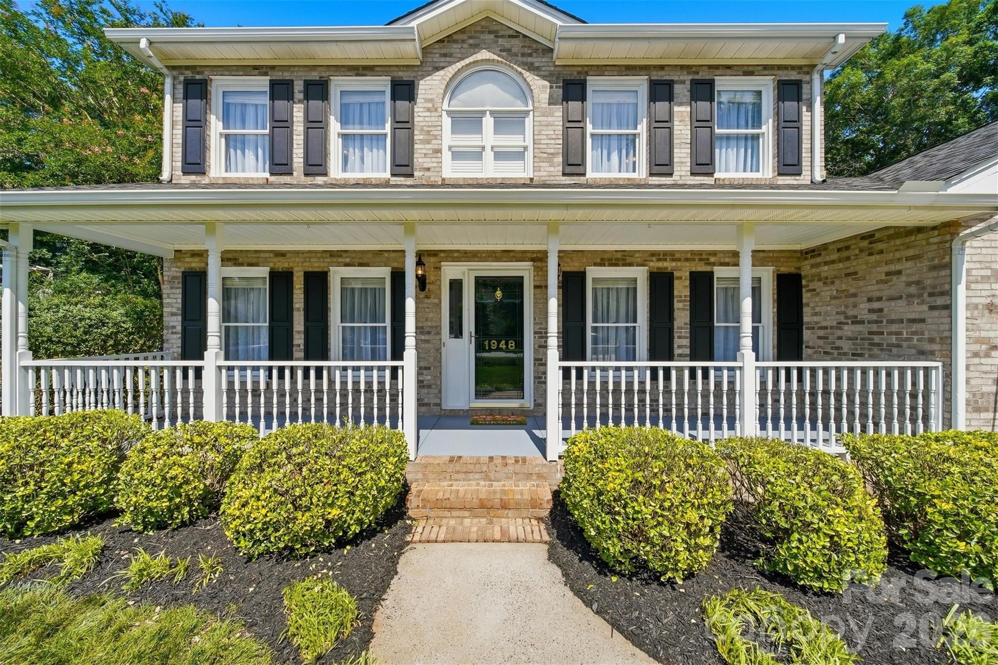 Single Family Residence at 1948 Twin Ponds Drive, Hickory, photo 43 of 48