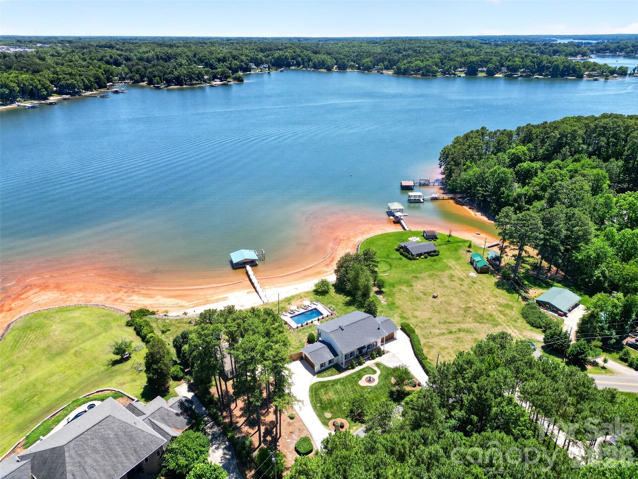 sandy beach w/ massive view of lake - 615 Kenway Loop, Mooresville
