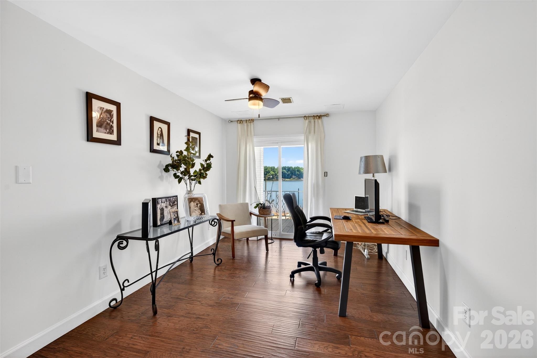 office/flex loft second floor - 615 Kenway Loop, Mooresville