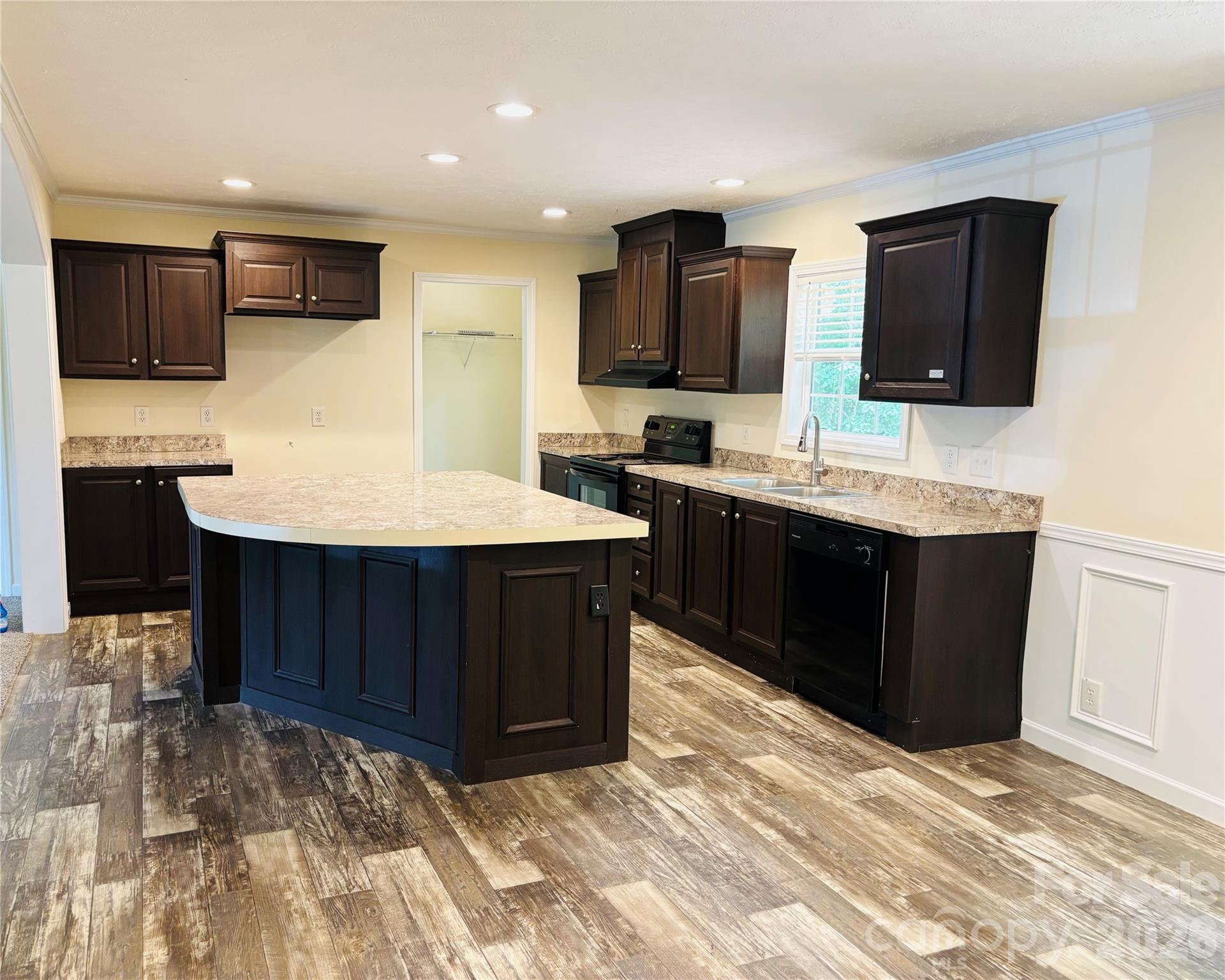 Single Family Residence at 176 Dogwood Trail Lane, Indian Land, photo 2 of 14