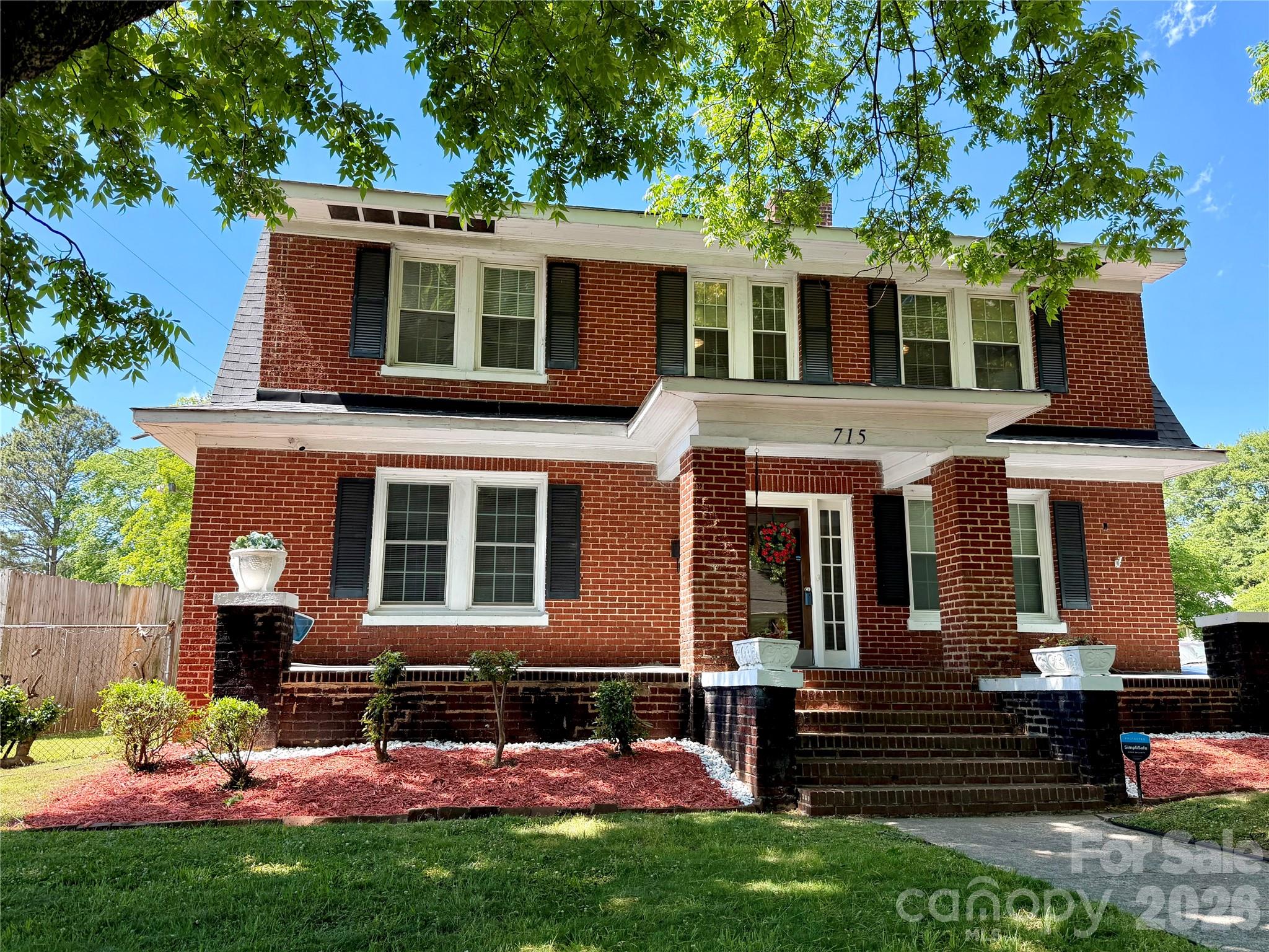 Single Family Residence at 715 E Marion Street, Shelby, photo 2 of 39