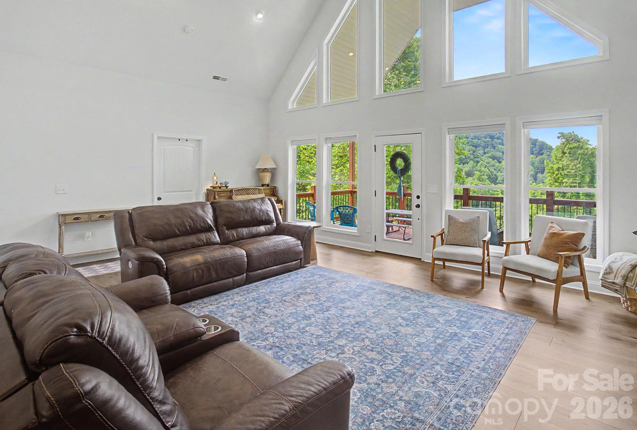 Single Family Residence at 300 Green Meadow Lane, Mars Hill, photo 11 of 39