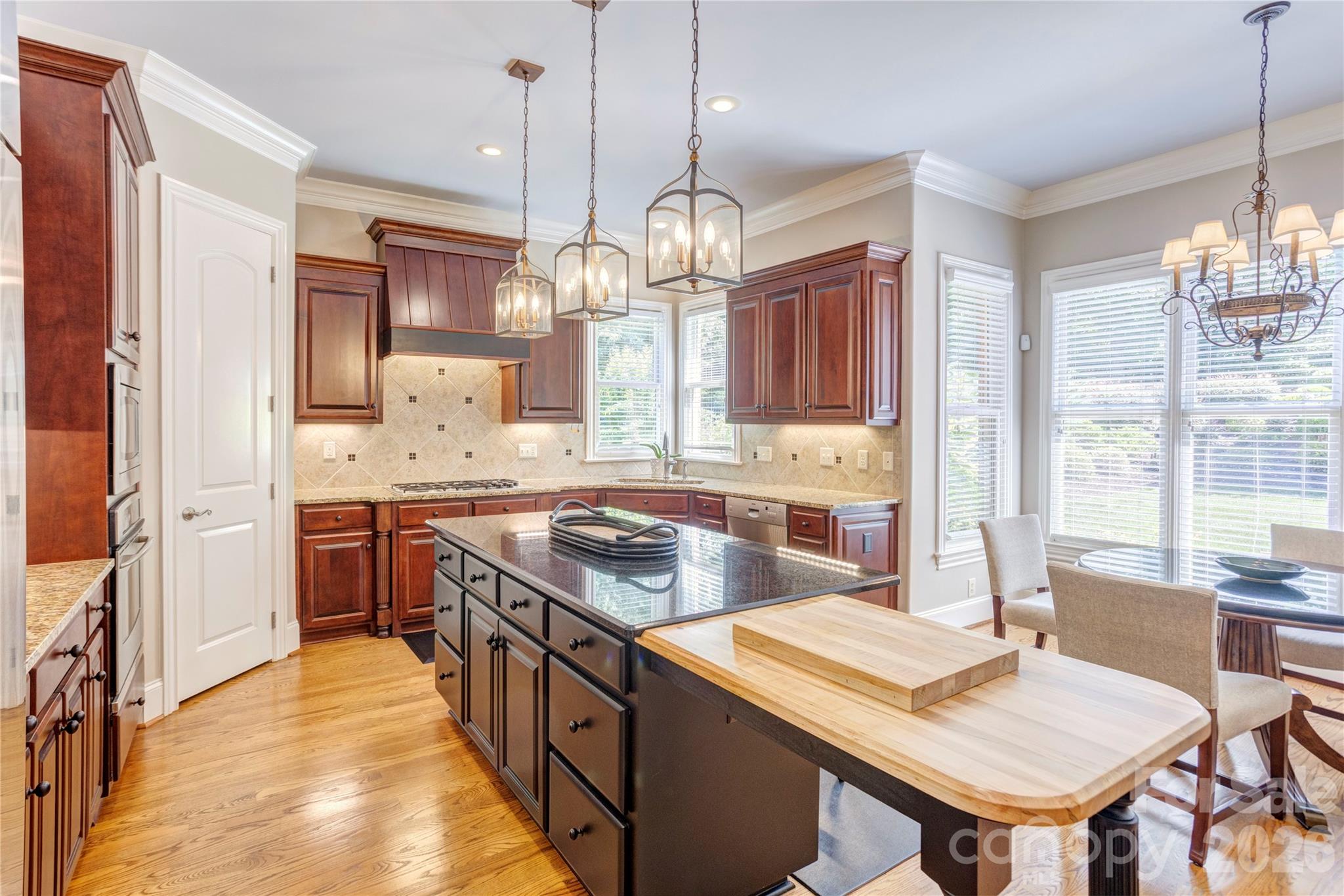 Single Family Residence at 6005 Willowood Road, Kannapolis, photo 15 of 43