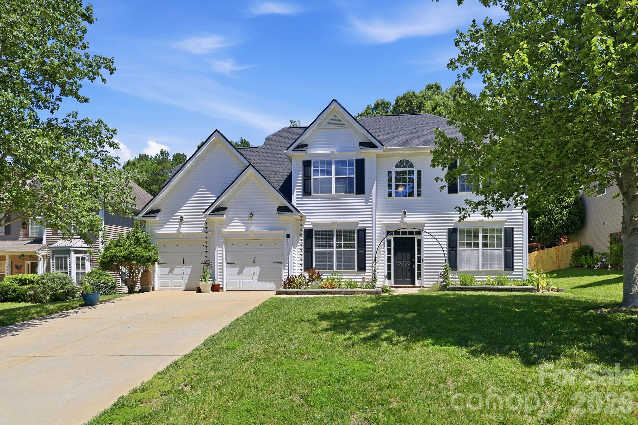 Single Family Residence at 5058 Timber Falls Drive, Indian Land, photo 3 of 48