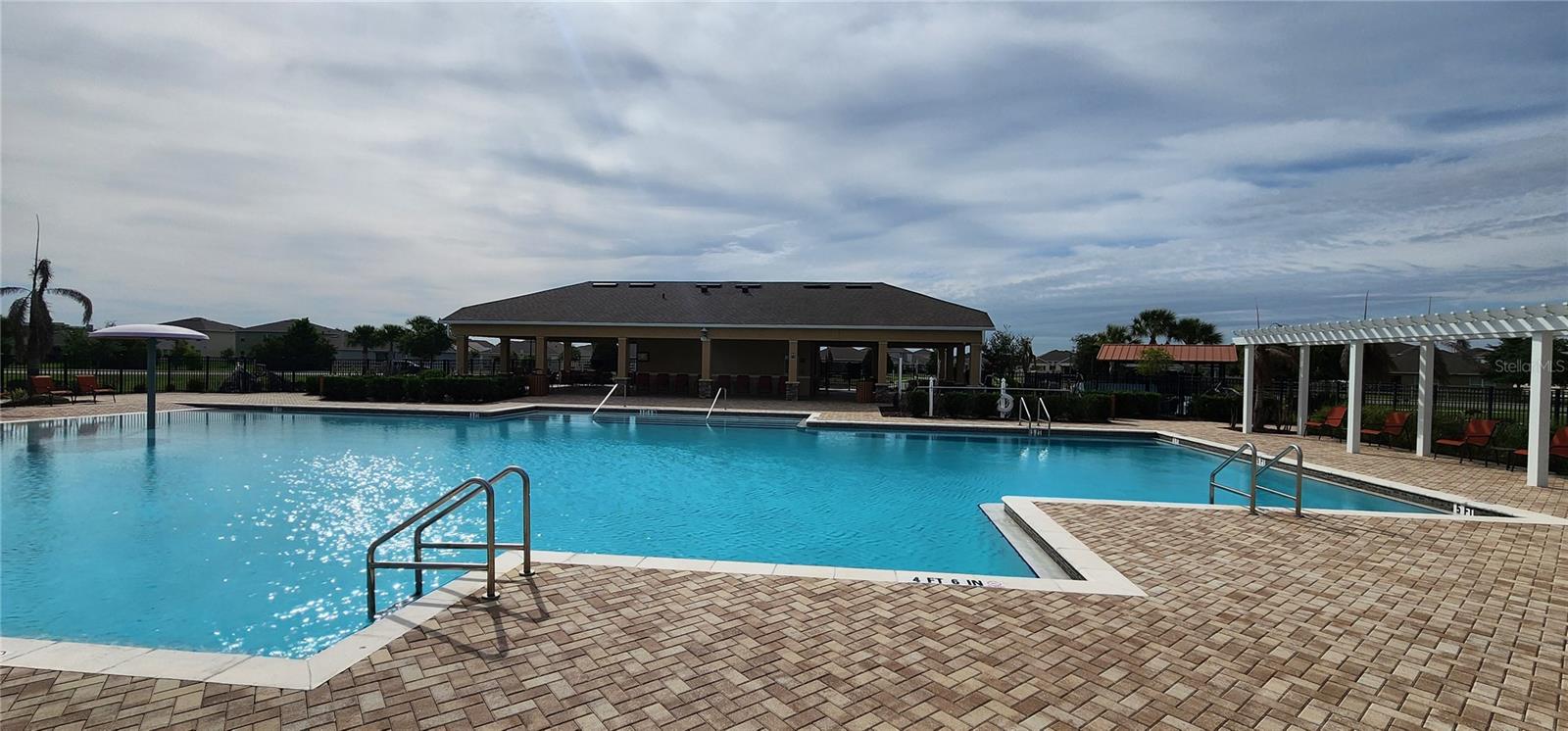 Community Pool Lake Charles Resort - 995 BROOKLET DR, DAVENPORT