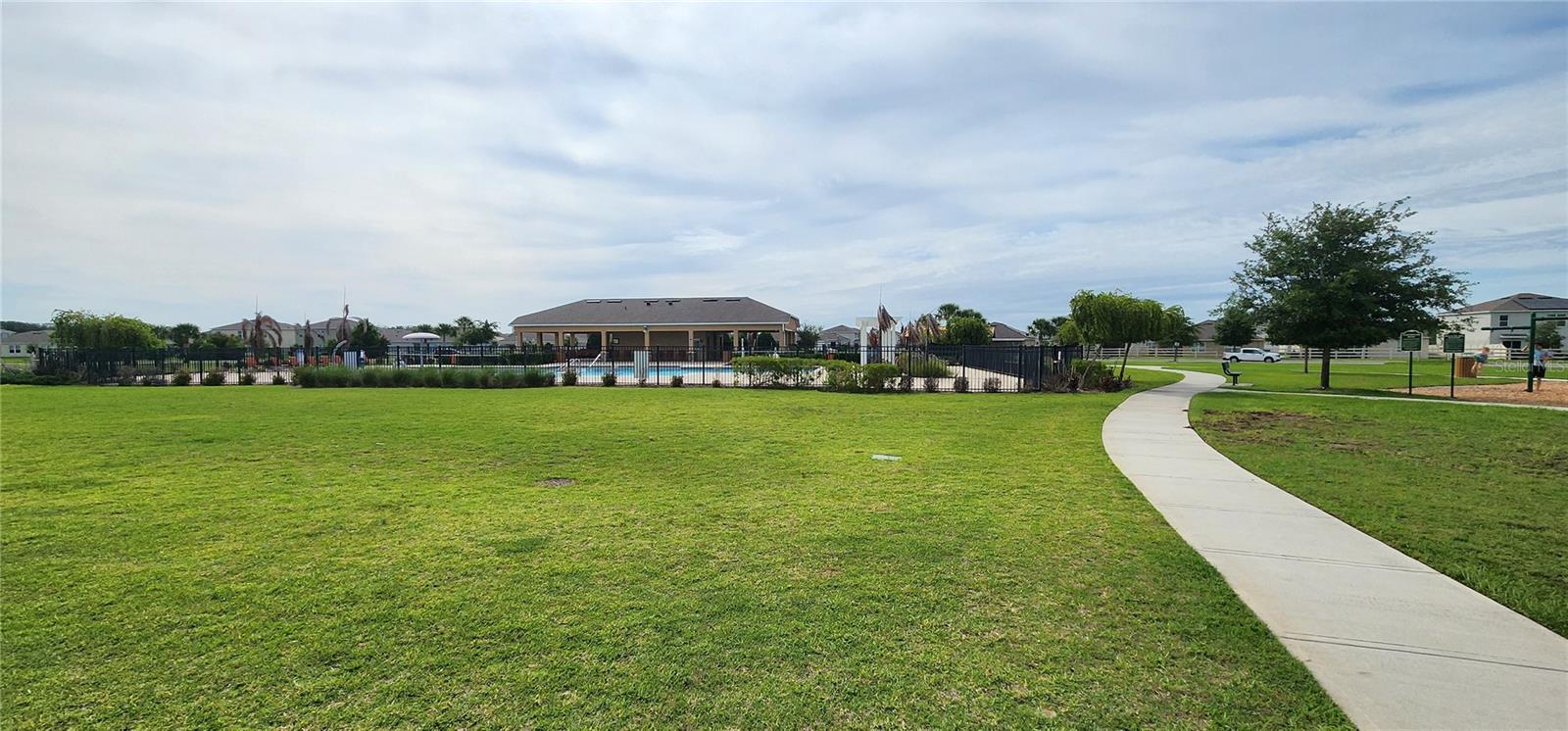 Community Trails Lake Charles Resort - 995 BROOKLET DR, DAVENPORT