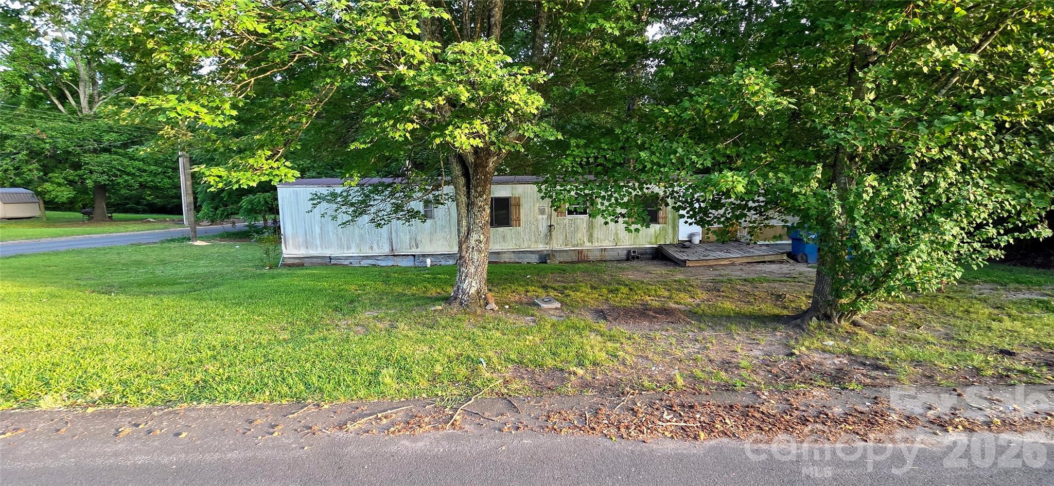 Single Family Residence at 116 E Fairground Avenue, Troy, photo 2 of 5