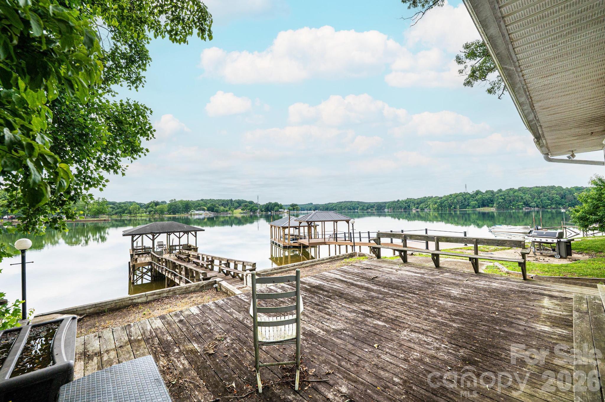 Single Family Residence at 4566 Windward Lane, Catawba, photo 9 of 47