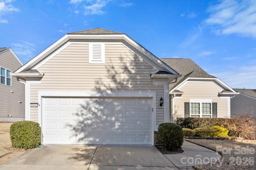Single Family Residence at 20142 Dovekie Lane, Indian Land, photo 2 of 42