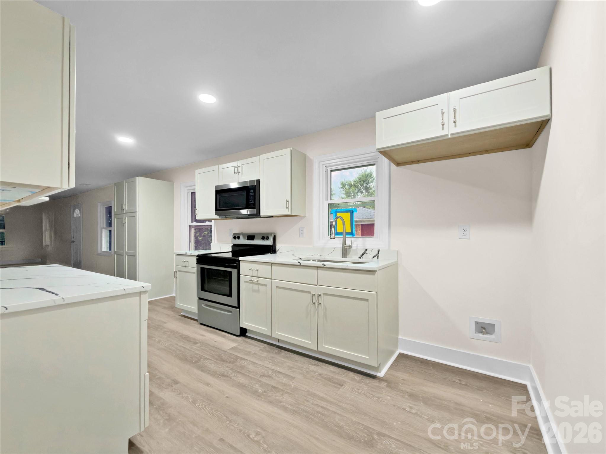 Single Family Residence at 218 Palmer Street NW, Lenoir, photo 3 of 23