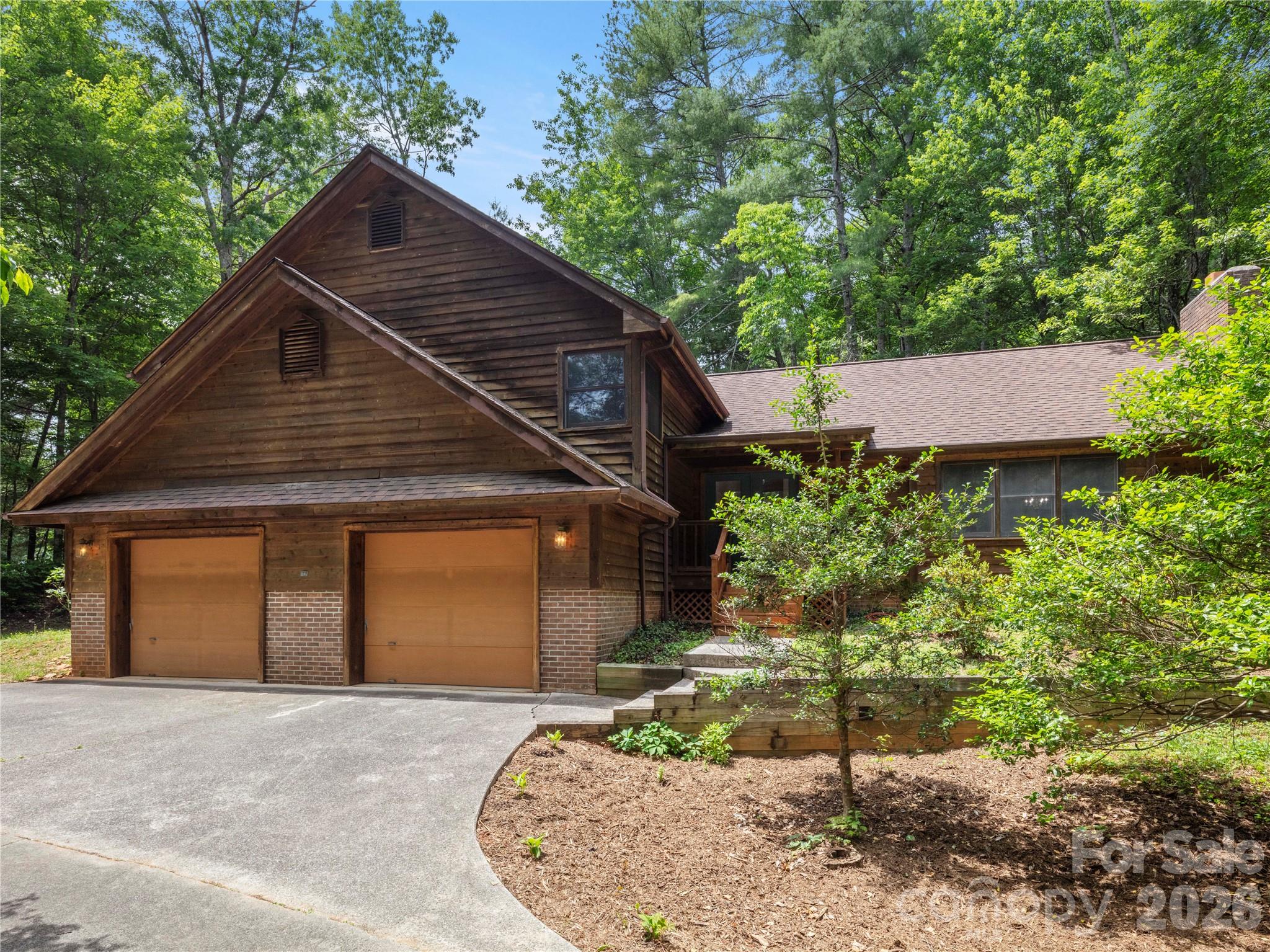 Single Family Residence at 11 Tree Top Drive, Arden, photo 4 of 44