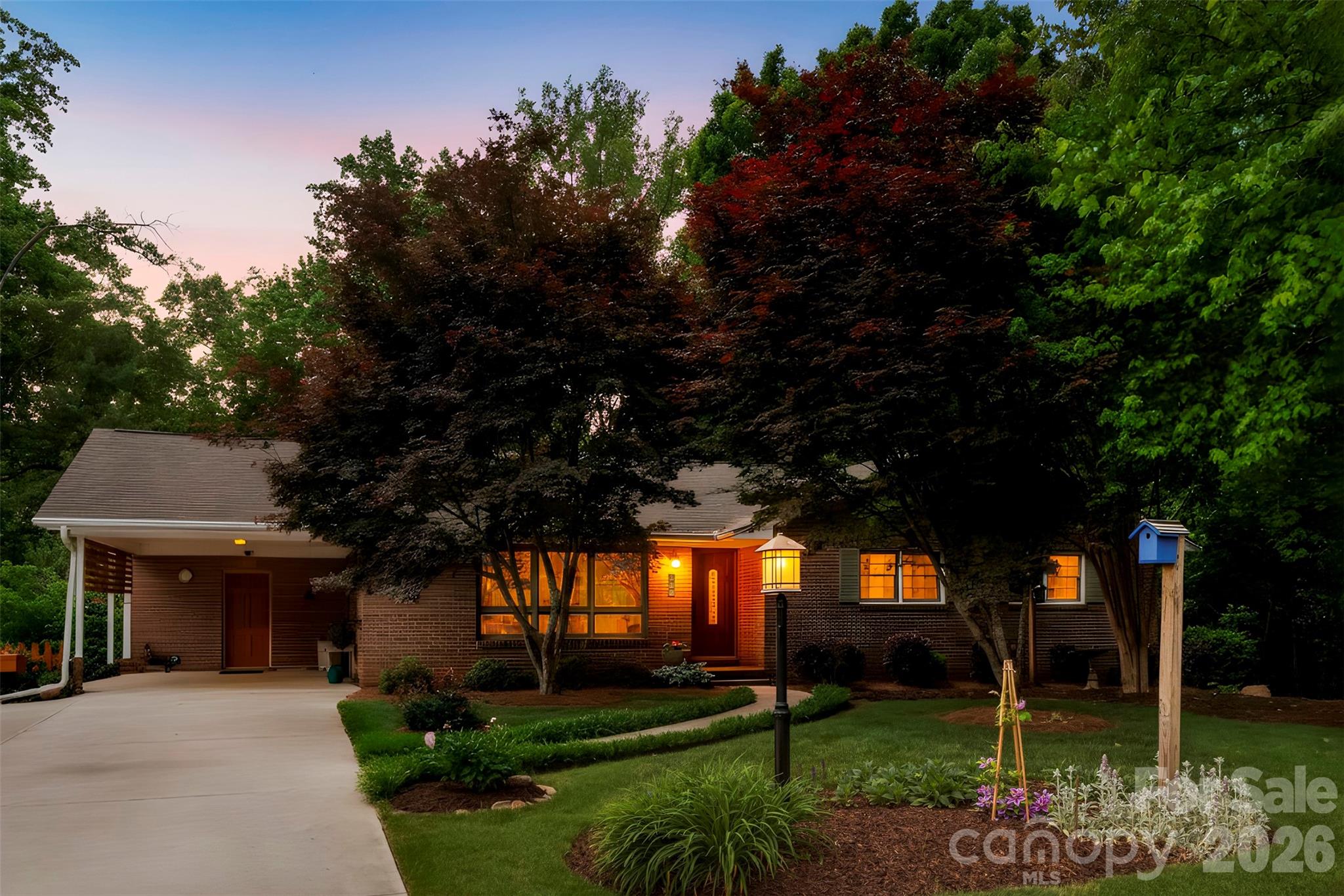 Single Family Residence at 112 Amity Circle, Belmont, photo 3 of 15