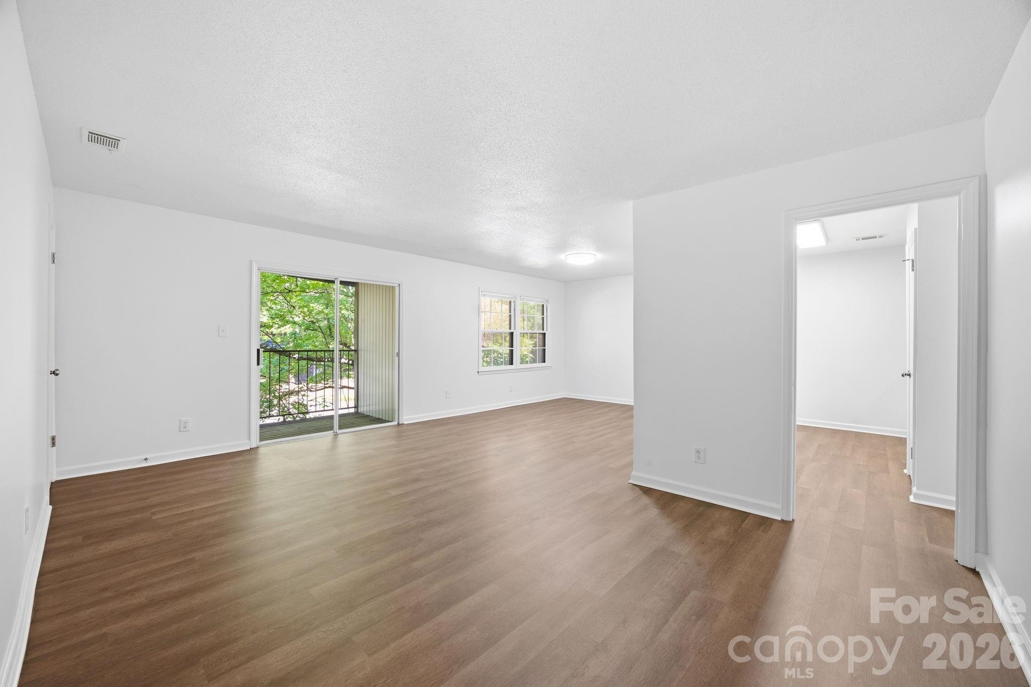 Condominium at 849 Nottingham Drive, Gastonia, photo 4 of 45